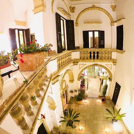 Al Pescatore Hotel & Restaurant Галлиполи Экстерьер фото