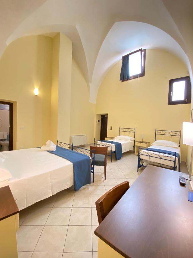 Al Pescatore Hotel & Restaurant Галлиполи Экстерьер фото