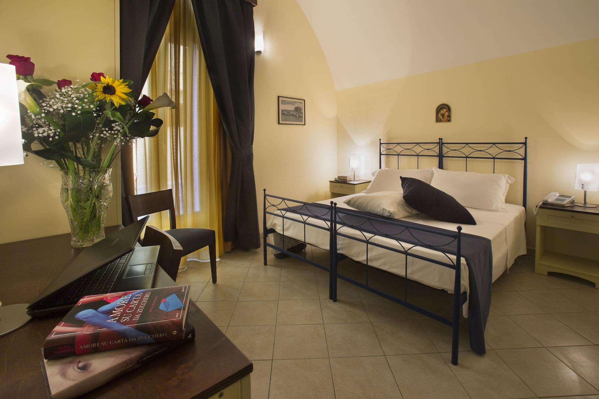 Al Pescatore Hotel & Restaurant Галлиполи Экстерьер фото