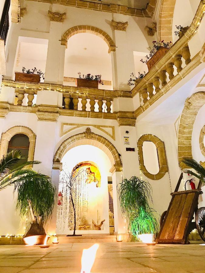 Al Pescatore Hotel & Restaurant Галлиполи Экстерьер фото